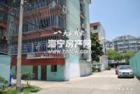 科技大楼边
